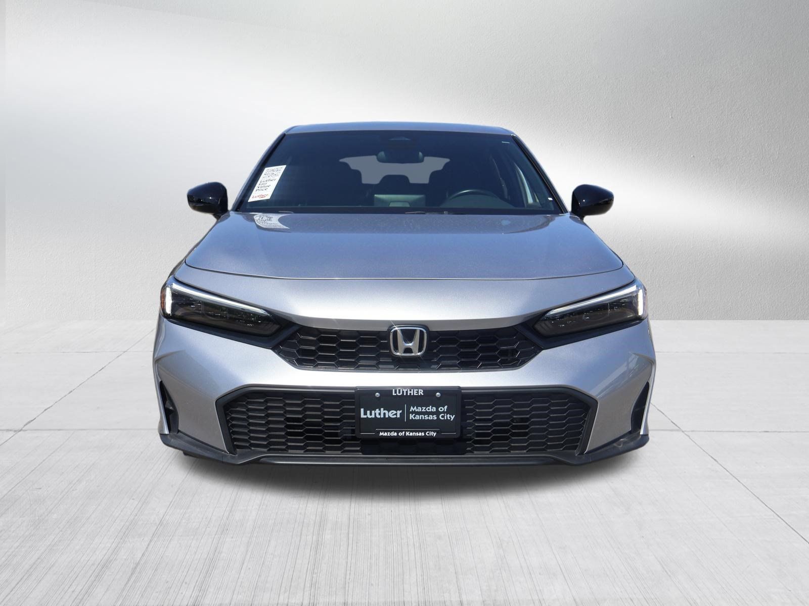 Used 2025 Honda Civic Sport image 2