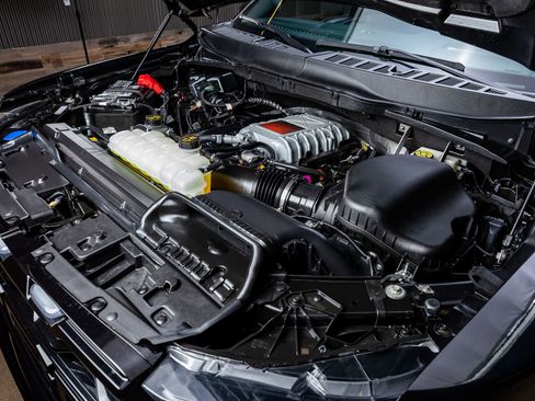 Used 2025 Ford F150 Raptor w/ Equipment Group 803A Raptor R image 40