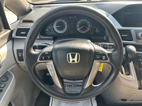 Used 2012 Honda Odyssey EX image 30
