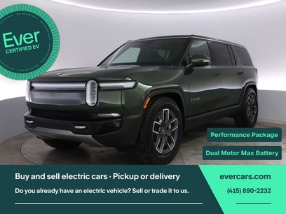 Used 2025 Rivian R1S Adventure