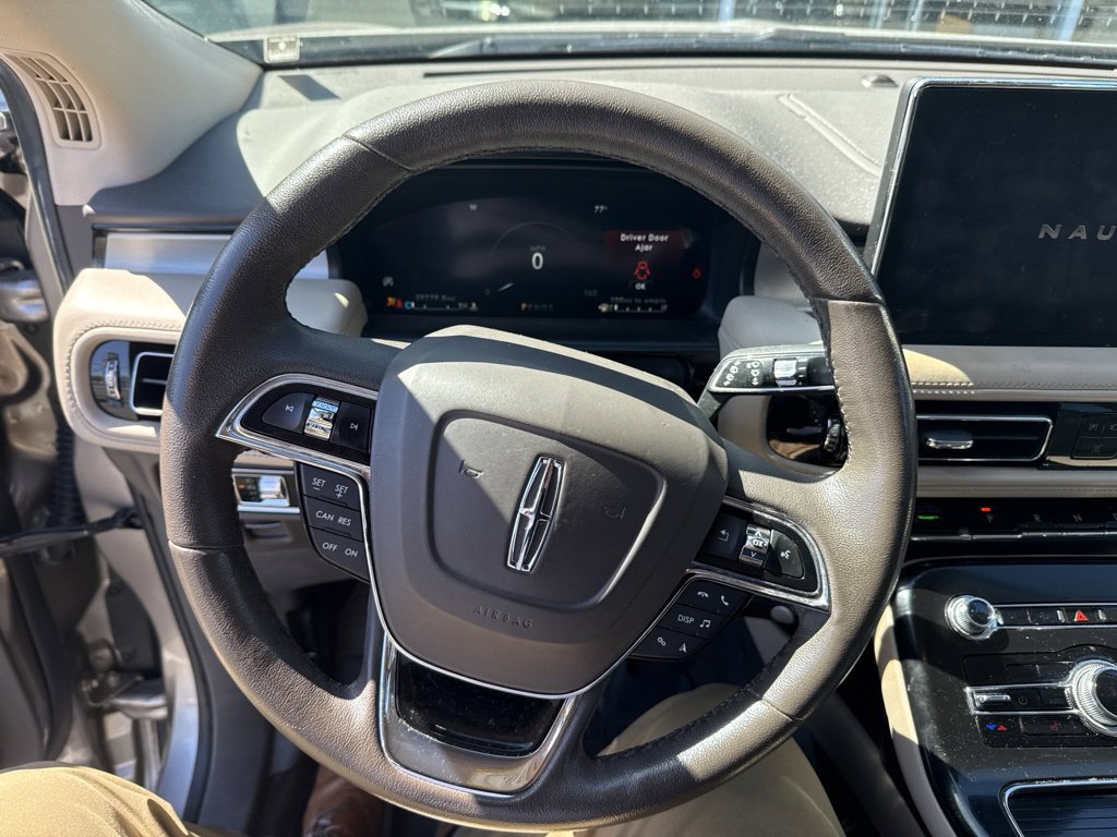 Certified 2021 Lincoln Nautilus FWD image 13
