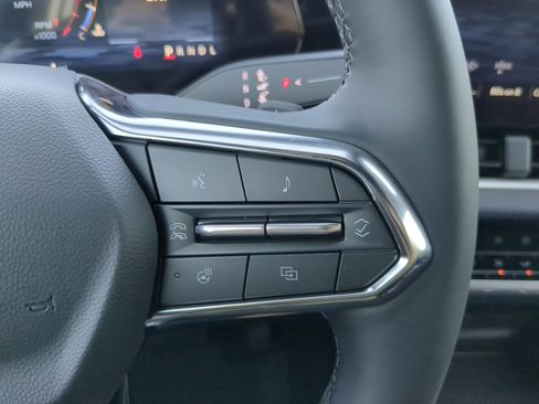 New 2026 Chevrolet Equinox LT w/ Convenience Package II image 14