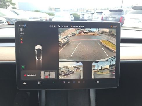 Used 2021 Tesla Model Y Performance image 14