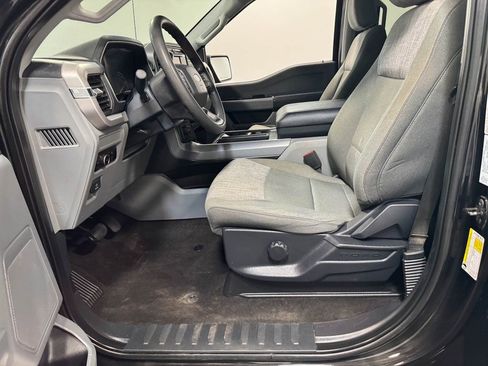 Used 2023 Ford F150 XLT w/ XTR Package image 59