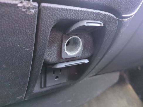 Used 2014 GMC Sierra 1500 SLE image 27