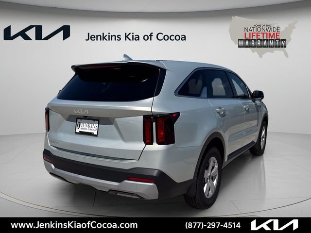 New 2026 Kia Sorento LX FWD image 5