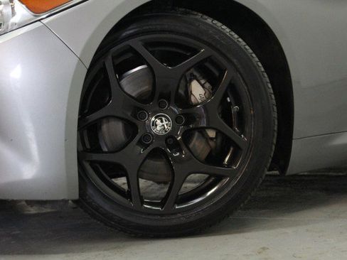 Used 2021 Alfa Romeo Giulia Sprint w/ Nero Edizione image 3