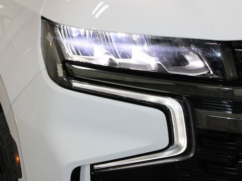 Used 2021 Chevrolet Tahoe Z71 image 12