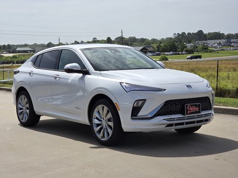 New 2026 Buick Envista Sport Touring FWD image 1