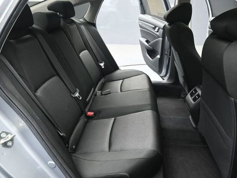 Used 2020 Honda Accord EX image 14