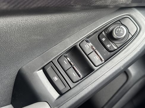 New 2026 Subaru Crosstrek 2.5i Limited w/ Crosstrek Mirror Package image 24