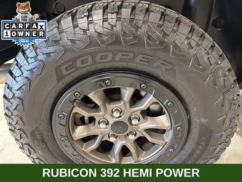 Used 2021 Jeep Wrangler Unlimited Rubicon w/ Dual Top Group AWD/4WD image 10