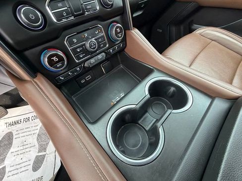 Used 2022 Chevrolet Tahoe High Country image 24