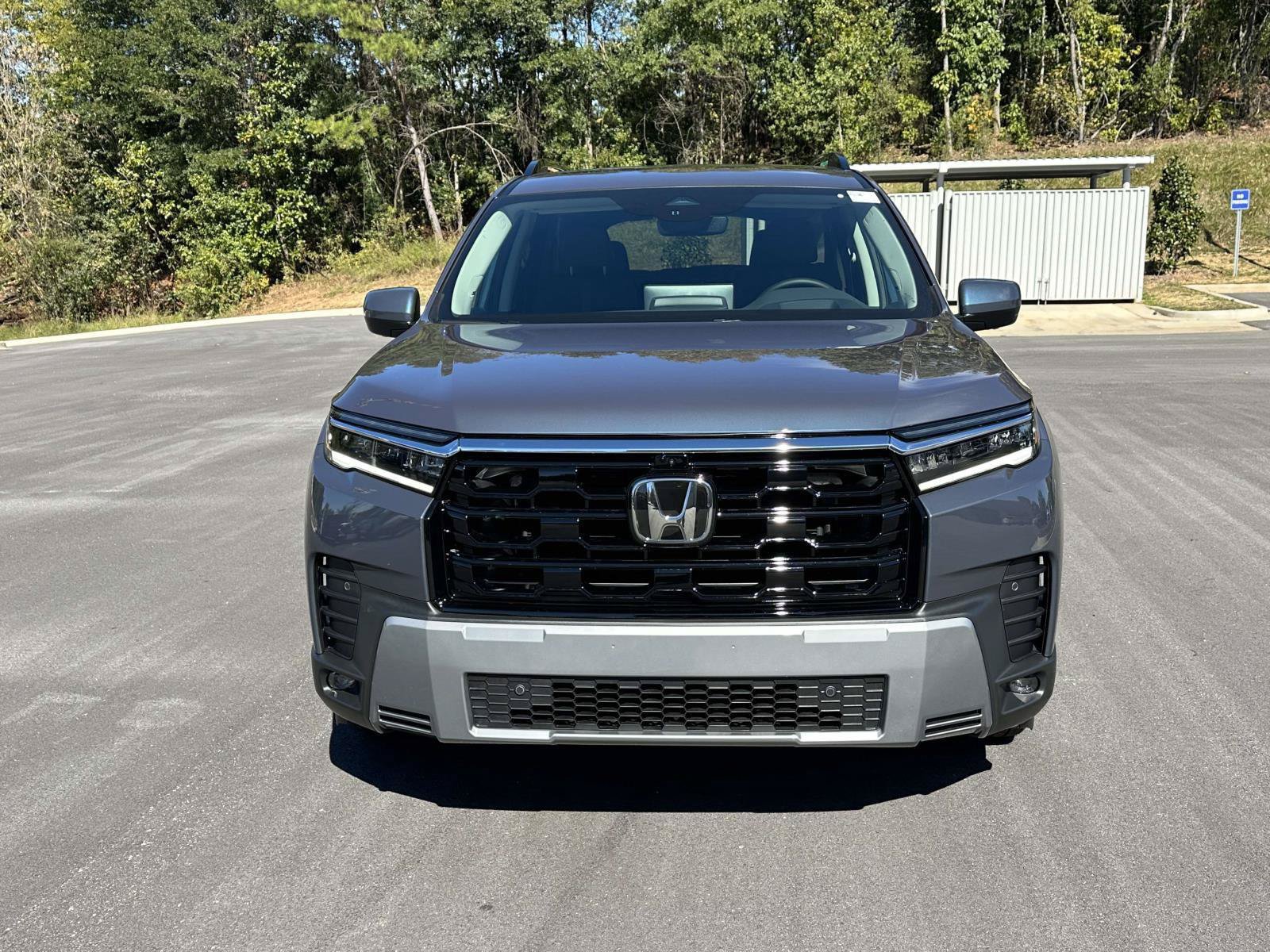 New 2026 Honda Pilot Elite image 2