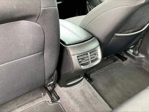 Used 2023 Chevrolet Malibu LT image 10