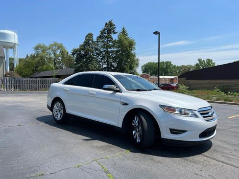 Used 2012 Ford Taurus Limited FWD image 11