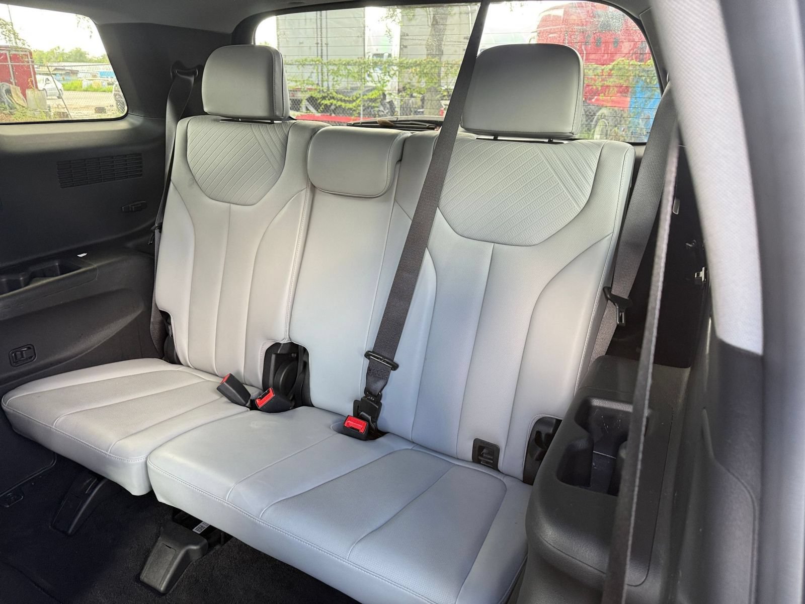 Used 2025 Hyundai Palisade SEL FWD image 28