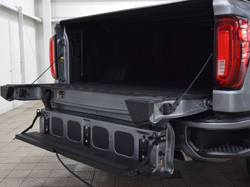 Used 2023 GMC Sierra 1500 Denali w/ Technology Package AWD/4WD image 26