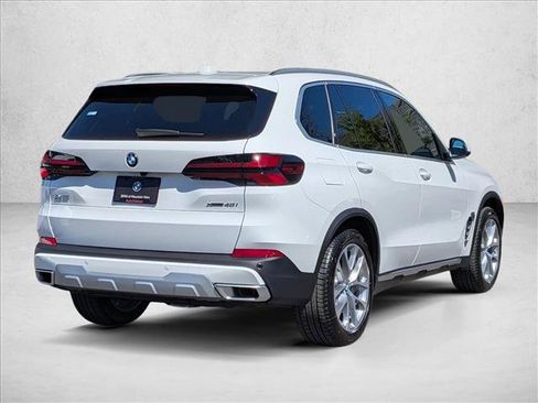 New 2026 BMW X5 xDrive40i image 2