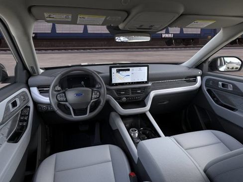 New 2026 Ford Explorer Platinum AWD/4WD image 9