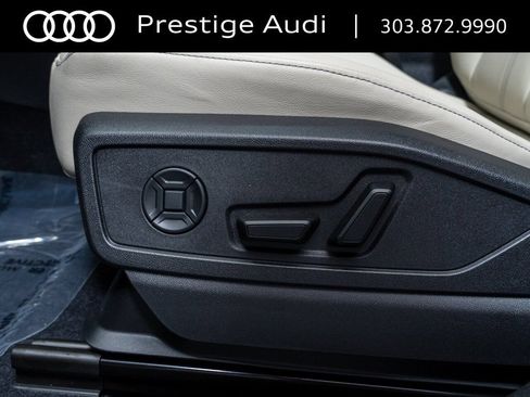 Used 2025 Audi Q5 Premium w/ Convenience Package AWD/4WD image 20