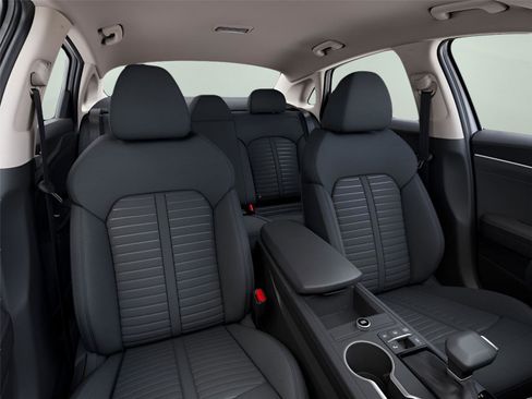 New 2026 Kia K5 LXS FWD image 15