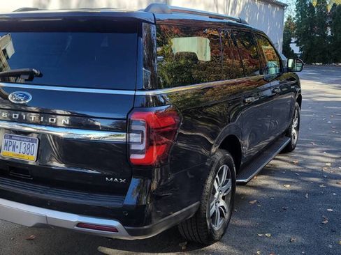 Used 2023 Ford Expedition Max Limited image 2