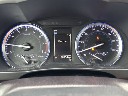 Used 2018 Toyota Highlander XLE FWD image 24