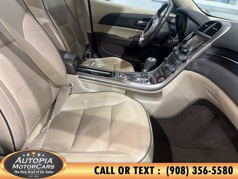 Used 2013 Chevrolet Malibu LT FWD image 10