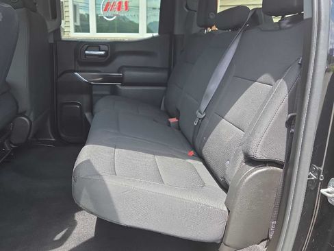 Used 2021 Chevrolet Silverado 1500 Custom Trail Boss w/ Midnight Edition AWD/4WD image 10