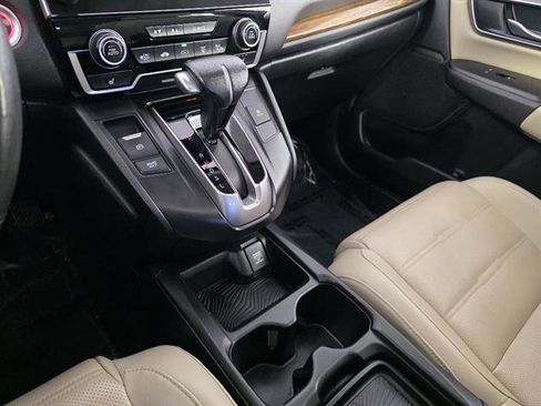 Used 2019 Honda CR-V Touring image 39