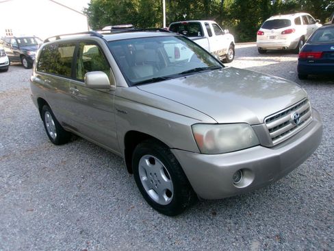 Used 2004 Toyota Highlander 4WD V6 image 10