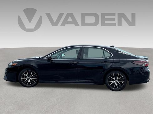 Used 2023 Toyota Camry SE FWD image 23