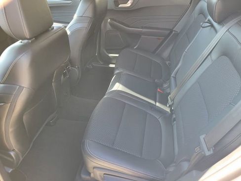 Used 2025 Ford Escape Base w/ Class II Trailer Tow Package image 11