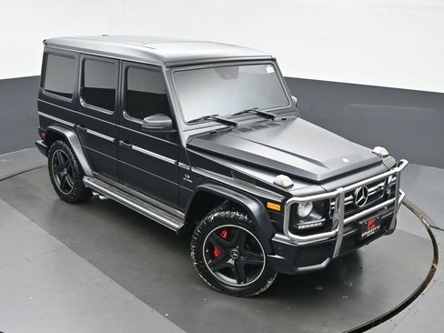 Used 2017 Mercedes-Benz G 63 AMG 4MATIC image 35