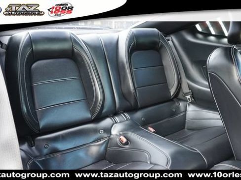 Used 2015 Ford Mustang GT Premium w/ Equipment Group 401A RWD image 22