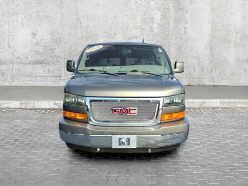 Used 2011 GMC Savana 1500 RWD image 3