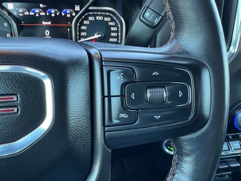 Used 2021 GMC Sierra 1500 AT4 w/ AT4 Premium Package AWD/4WD image 21