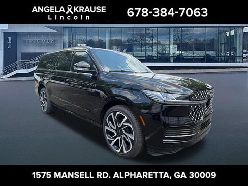 New 2026 Lincoln Navigator L Black Label AWD/4WD image 1