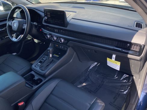 Used 2025 Honda CR-V EX-L image 10