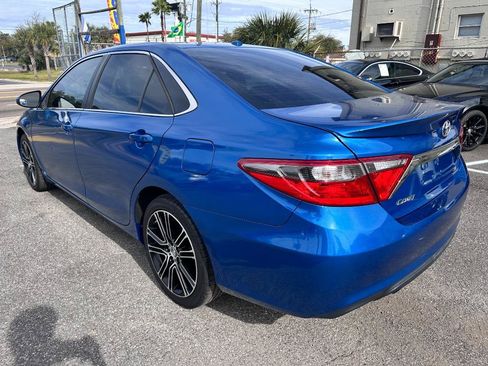 Used 2016 Toyota Camry SE FWD image 5