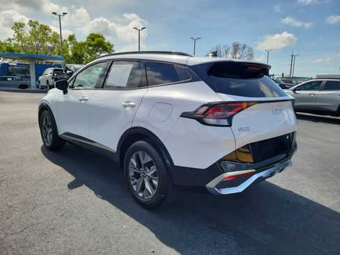 Used 2024 Kia Sportage SX FWD image 3