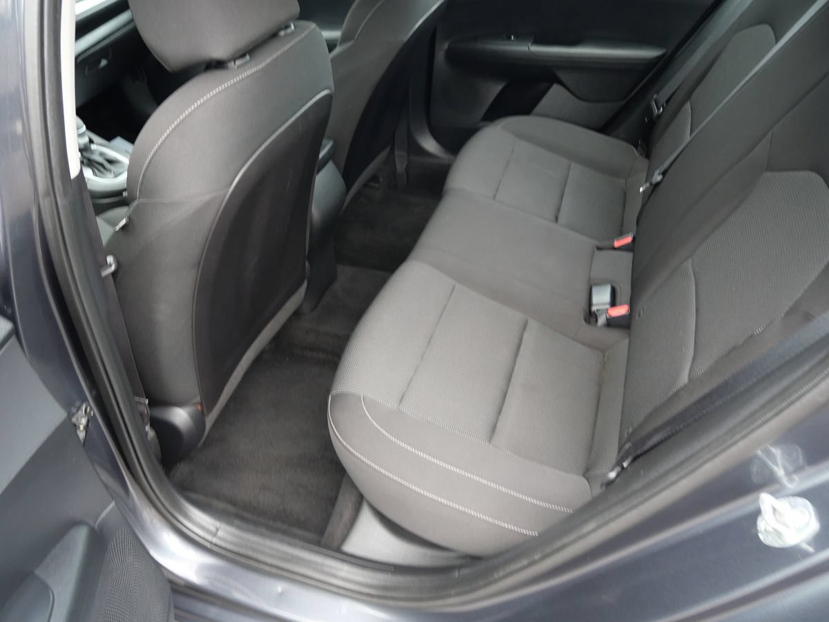 Used 2021 Kia Forte LXS FWD image 19