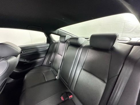 Used 2022 Honda Accord Sport image 15