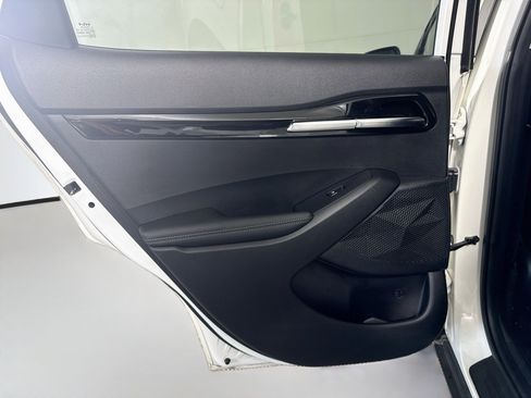 Used 2024 Kia Seltos S FWD image 26