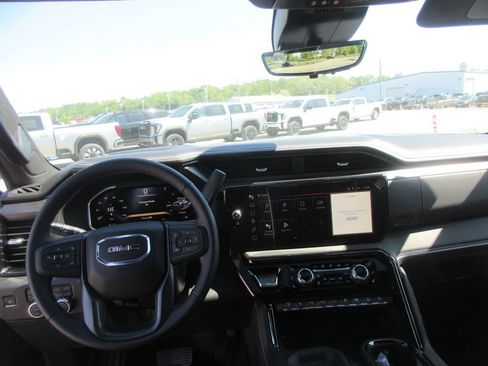 New 2026 GMC Sierra 2500 AT4X AWD/4WD image 16