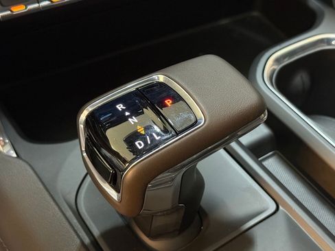 Used 2022 GMC Sierra 1500 Denali image 17