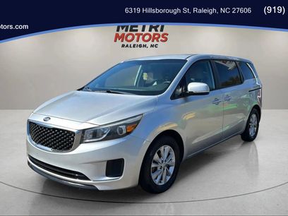 Used 2017 Kia Sedona LX