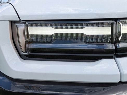 New 2025 GMC Hummer EV 3X image 9