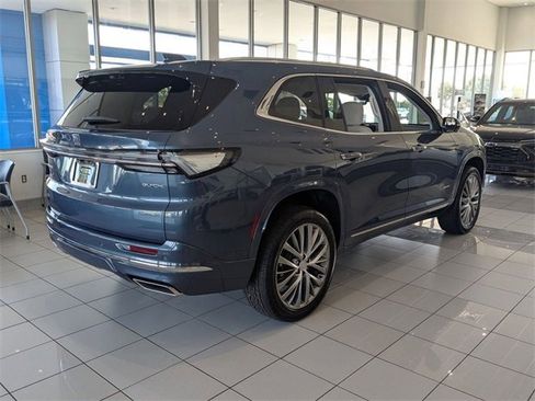 New 2026 Buick Enclave Avenir w/ Super Cruise Package image 3